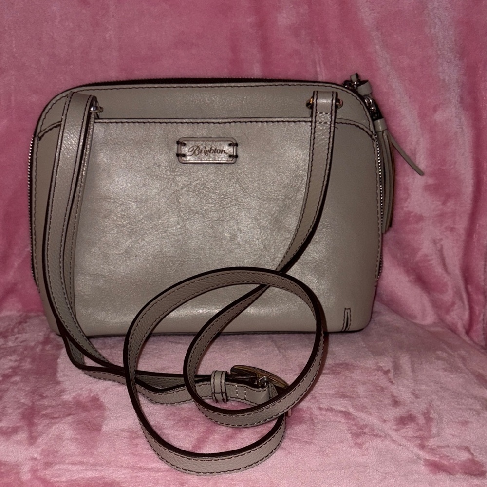 Brighton Ferrara Vella Nova Domed Studded Beechwood Crossbody Bag NWOT - Picture 4 of 16